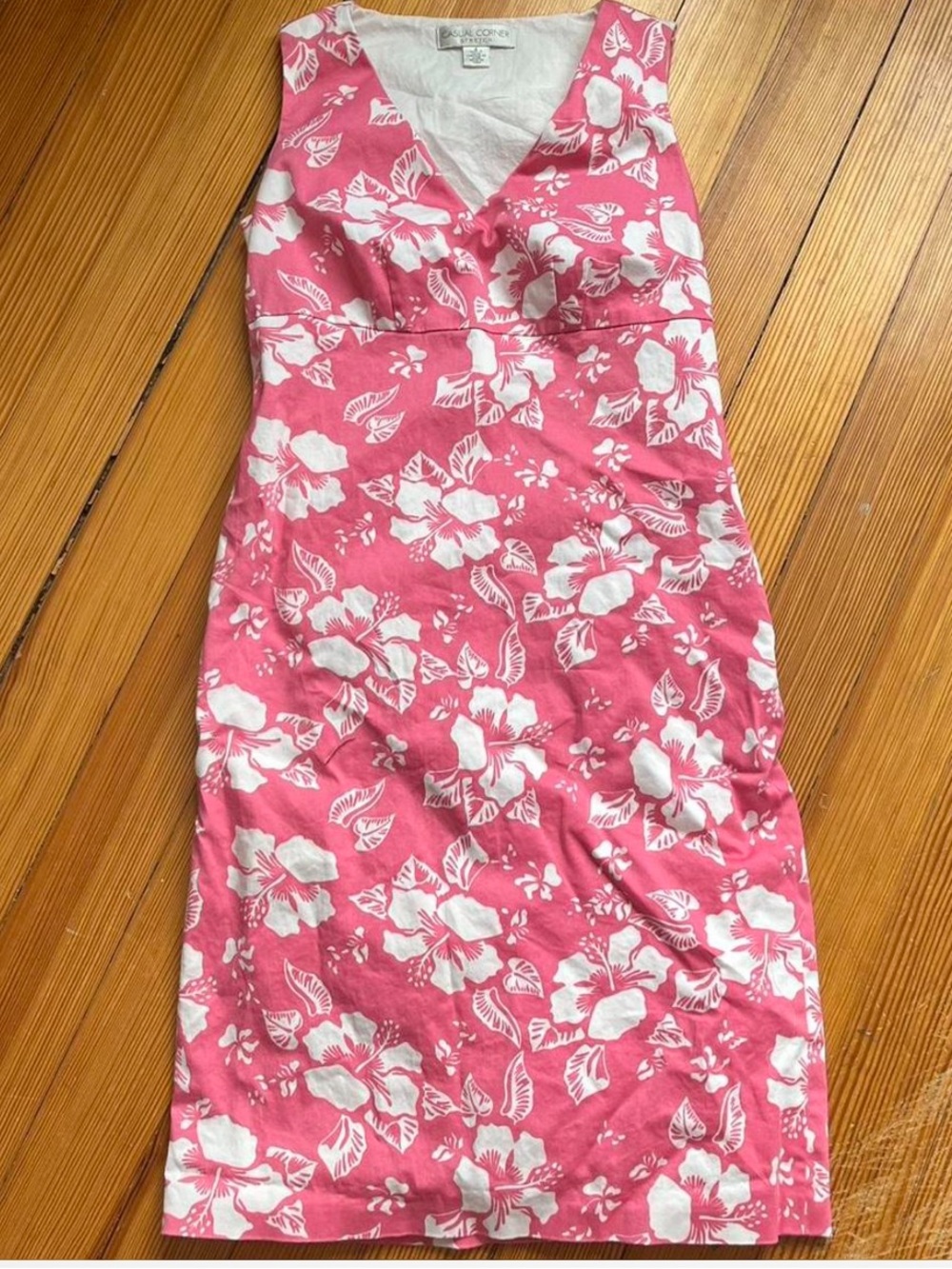 Vintage Casual Corner pink floral v-neck Dress
